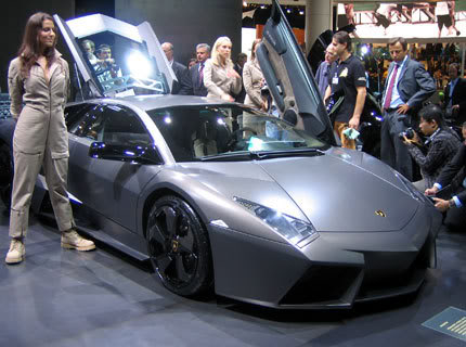 itens de preto doido Lambo_reventon_smile1