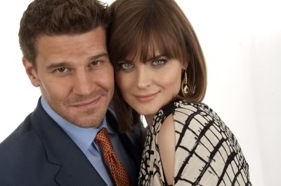 Emily & David Boreanaz Emily-David-UpFronts-Photoshoot-bones-12295868-400-266