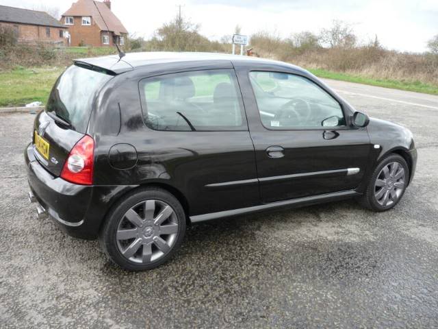 Renault Clio 182 Cup 2004 Clio182-2