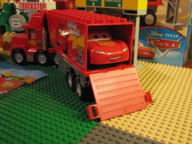 REVIEW: Set #5618...Lego Cars in DUPLO Desktop013-4