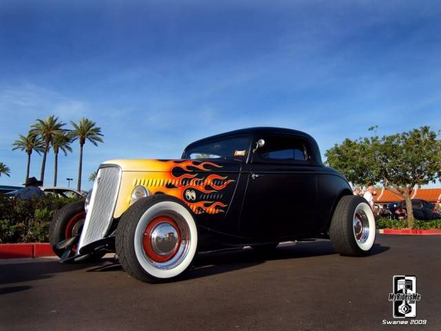 Ford 34 Event-4067-640-Swanee-at-the-Pavilions-PII-3-window-Classic-Hot-Rod