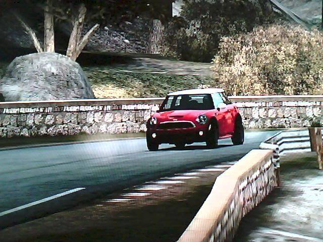 Crazy Barrel Roll in Forza 3 IMG000012