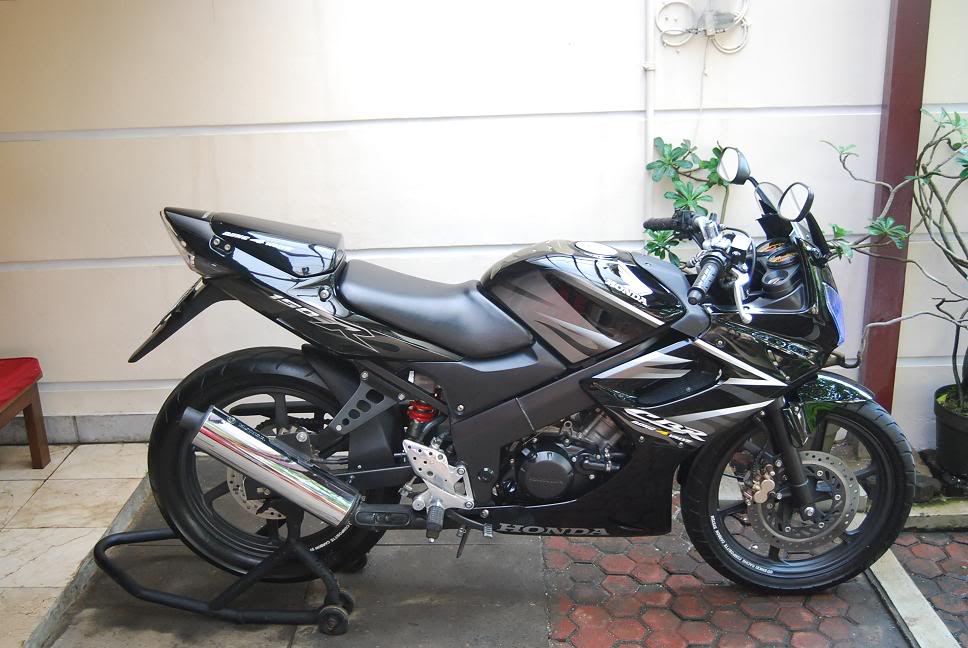 (WTS) CBR 150 Hitam 2007 Terawat CBR2