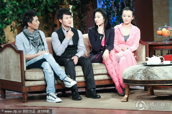 31/10/10 รายการ Fei Chang Jing Ju Li (อันฮุยทีวี) 1178661_550x550_0