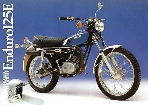 Show me the bikes! YamahaDT125751