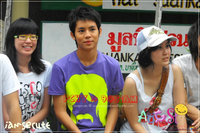 [PHOTO][Apr.27.2009] Pchy & 9@SIAM & S-Club: Another Section Pchy226