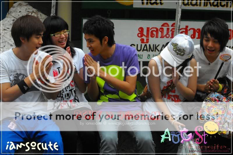 [PHOTO][Apr.27.2009] Pchy & 9@SIAM & S-Club: Another Section Pchy251