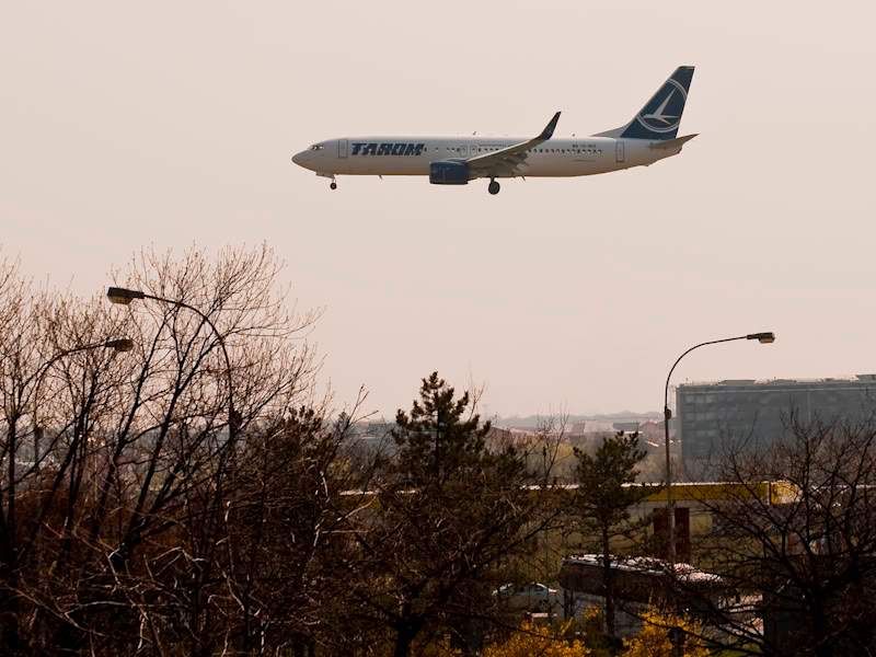 Aeroportul Bucuresti (Henri Coanda / Otopeni) - Aprilie 2009 - Pagina 2 _DSC4447