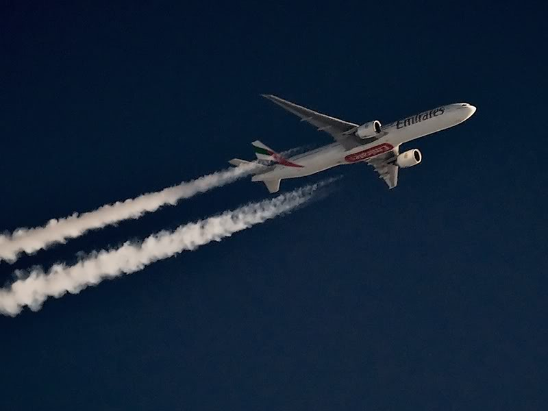 Spotting extrem - Pagina 4 B777_Emirates_800_DSC_1452