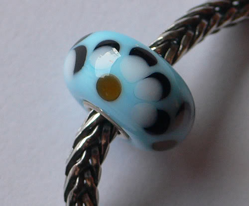most desirable trollbeads ooak? - Page 2 Daisy_Bead