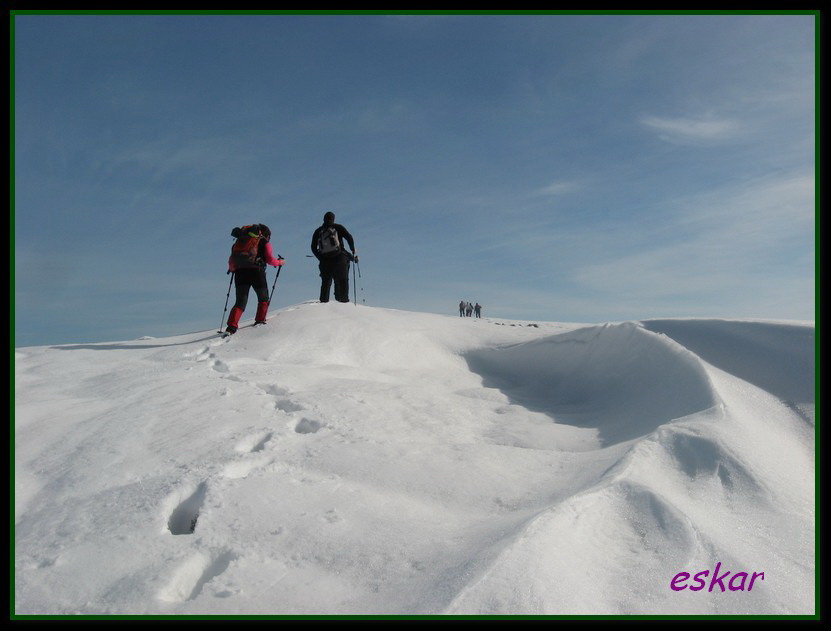 PICO ARO 1127 MTS DESDE AÑES P21