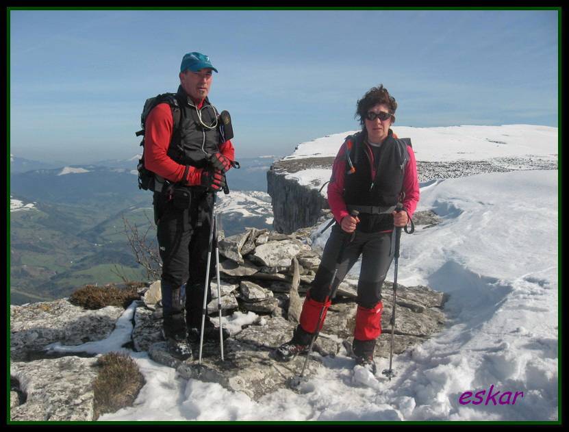 PICO ARO 1127 MTS DESDE AÑES P22