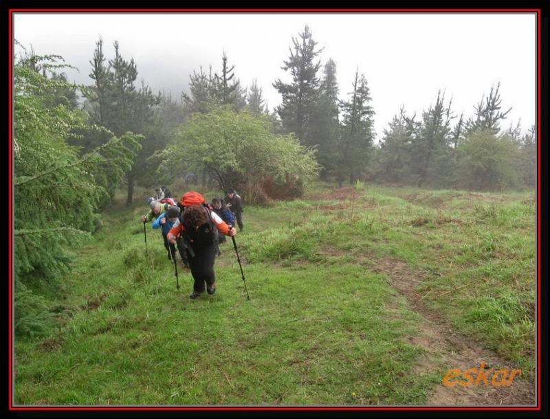 OIZ 1029 MTS - ZENGOTITAGANE 826 MTS (montes bocineros) Oiz13