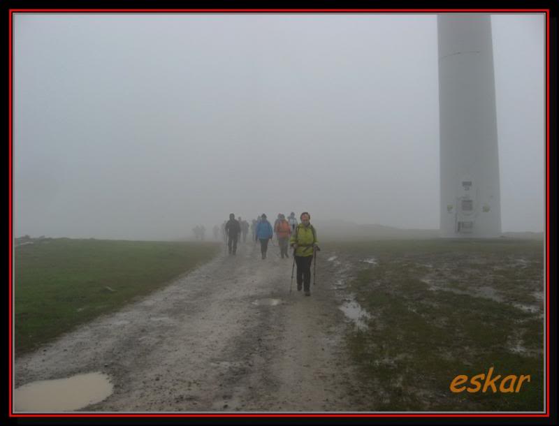 OIZ 1029 MTS - ZENGOTITAGANE 826 MTS (montes bocineros) Oiz64