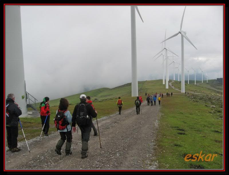 OIZ 1029 MTS - ZENGOTITAGANE 826 MTS (montes bocineros) Oiz69