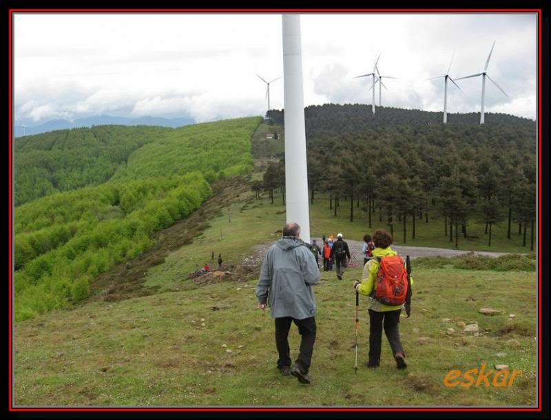 OIZ 1029 MTS - ZENGOTITAGANE 826 MTS (montes bocineros) Oiz75