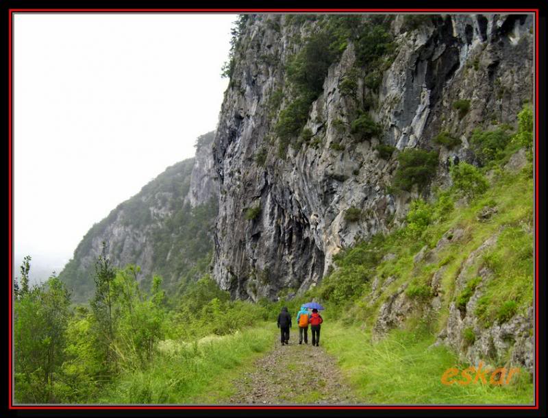 alternativa a la v. ferrata  SAN VICENTE 913 MTS Vic1