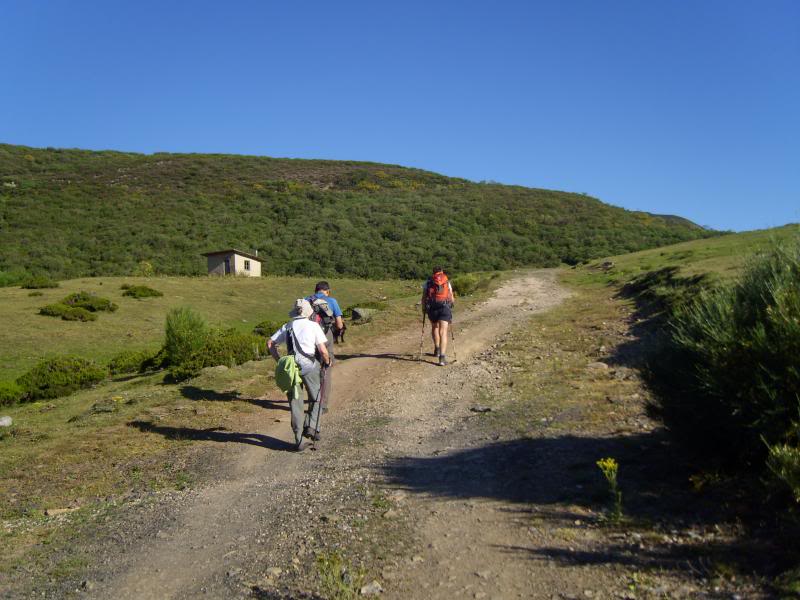 lago ubales , peña del viento 200 mts y la rapaina 2026 mts por la ruta de wamba Pentildeaviento5