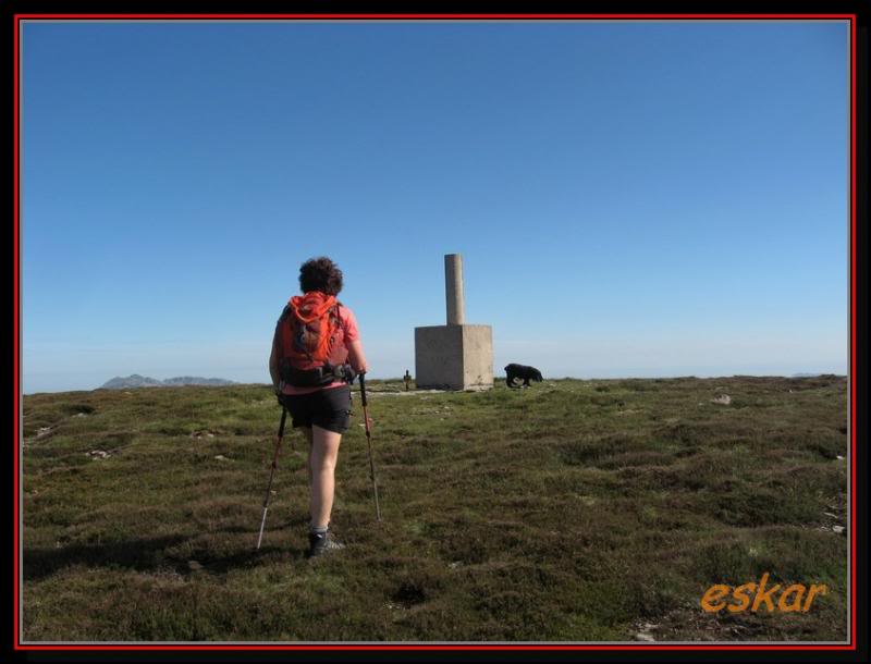 PICON BLANCO 1529 MTS , ALTO DEL CABALLO 1493 MTS Y MORUCO 1445 MTS  Piconb37