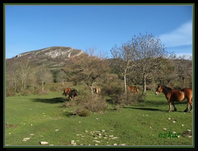 travesia VILLABASIL- LERDANO 1244 MTS - SIONES T12