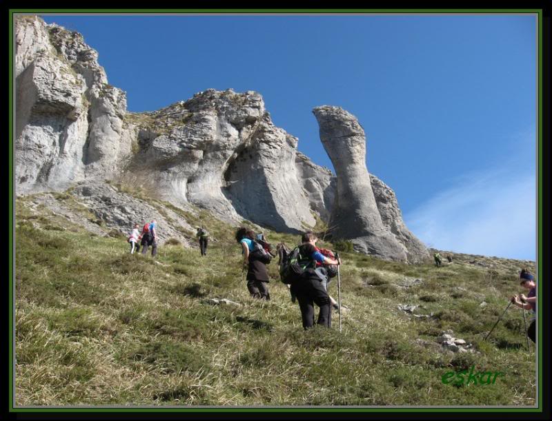 travesia VILLABASIL- LERDANO 1244 MTS - SIONES T34