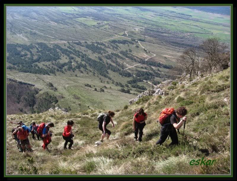 travesia VILLABASIL- LERDANO 1244 MTS - SIONES T46