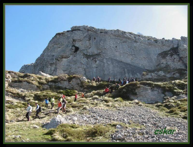 travesia VILLABASIL- LERDANO 1244 MTS - SIONES T79