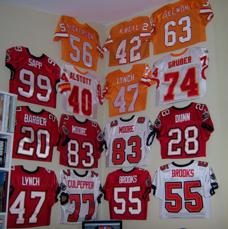 Buccaneers Game Used Jerseys 100_3370