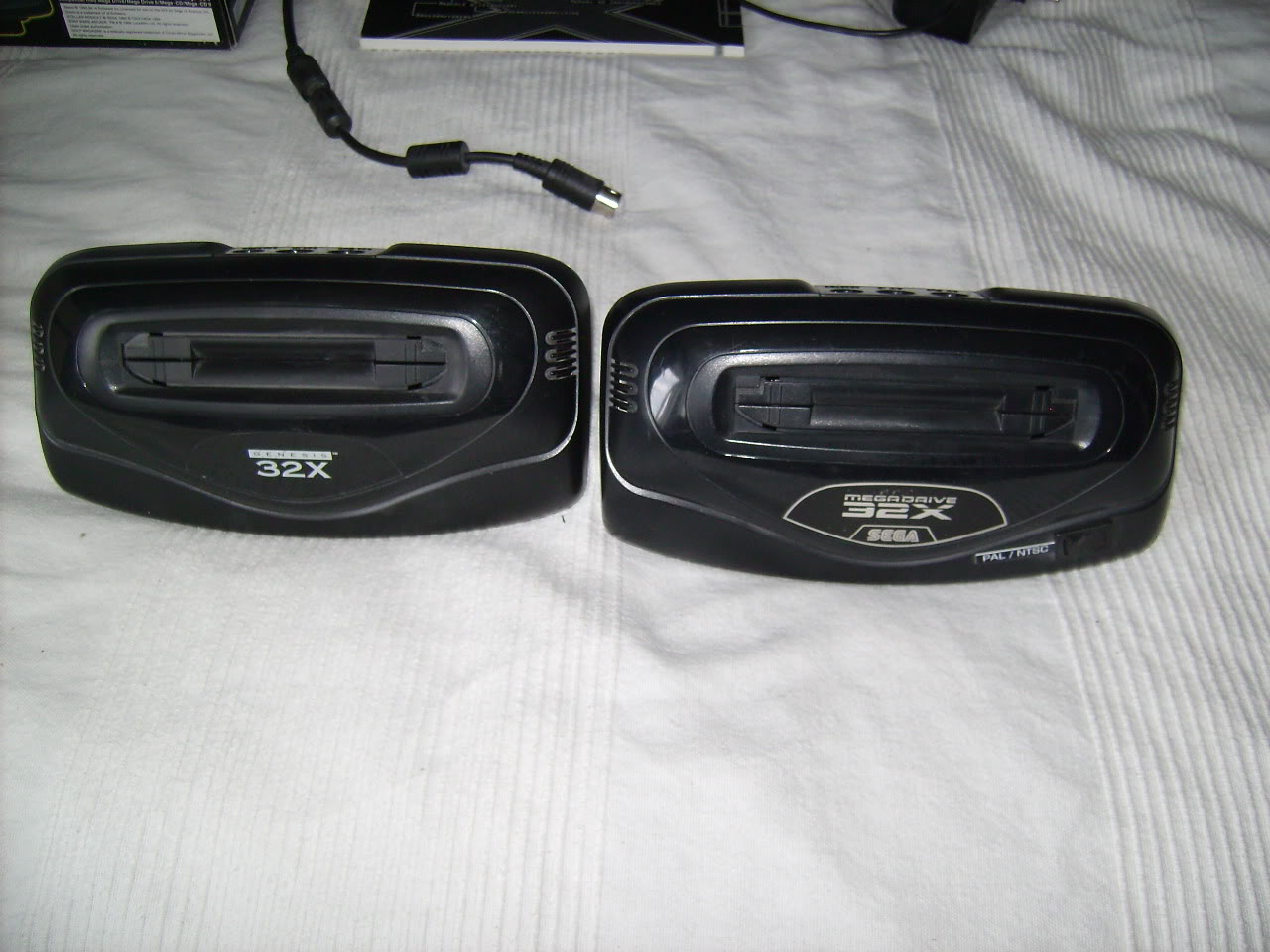 K: Sega Mega Cd2 och Sega 32x IMG_3997