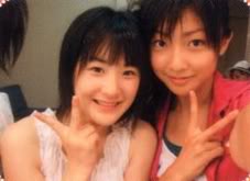 [รวมรูปคู่] Yurina♥Momoko 053a