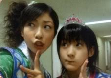 [รวมรูปคู่] Yurina♥Momoko 054