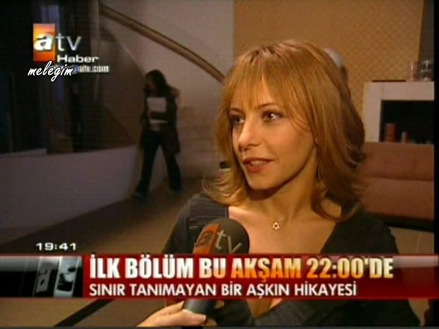 صور جهاد ونهال من مقابلة تليفزيونية بعد عرض مسلسل ندى العمر في تركيا  Lv01029_0004