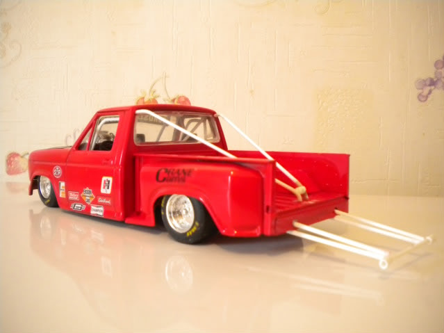 f150 drag a moteur chevy. revell 1/24 25