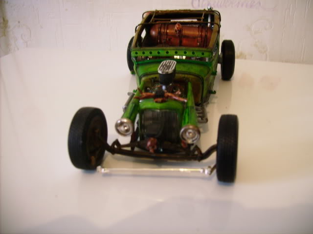ford 31 sedan revell good guys.... zombie hot rod... - Page 5 PICT0281