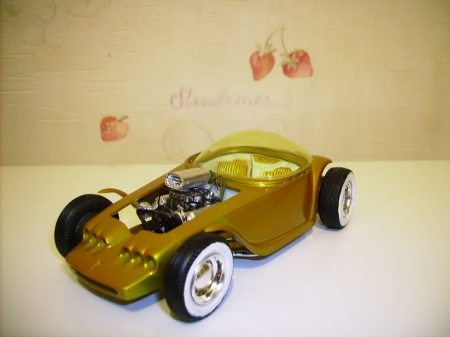 ed roth "beatnik bandit II" revell 1/24 - Page 2 Bb4-1