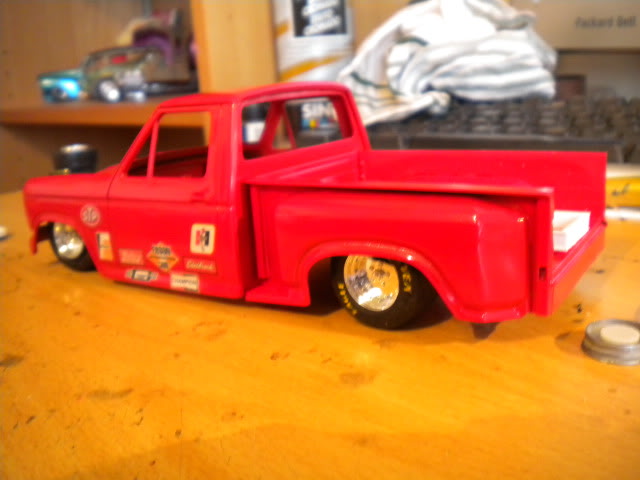 f150 drag a moteur chevy. revell 1/24 F2-1