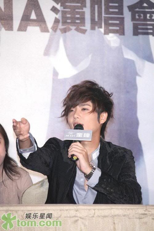 [SS501] 'Rebirth + Persona' Press Conference 1255752194-552842216