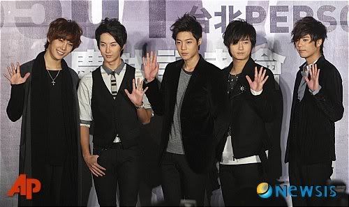 [SS501] 'Rebirth + Persona' Press Conference 2009101619545582580_200115_0