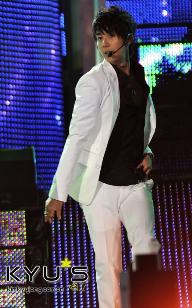 [HJB] Korea China Song Festival 6.10.09 (buena calidad ;D) 53270910200910101407281592937883-21