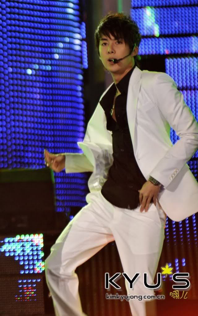 [HJB] Korea China Song Festival 6.10.09 (buena calidad ;D) 53270910200910101407281592937883-23