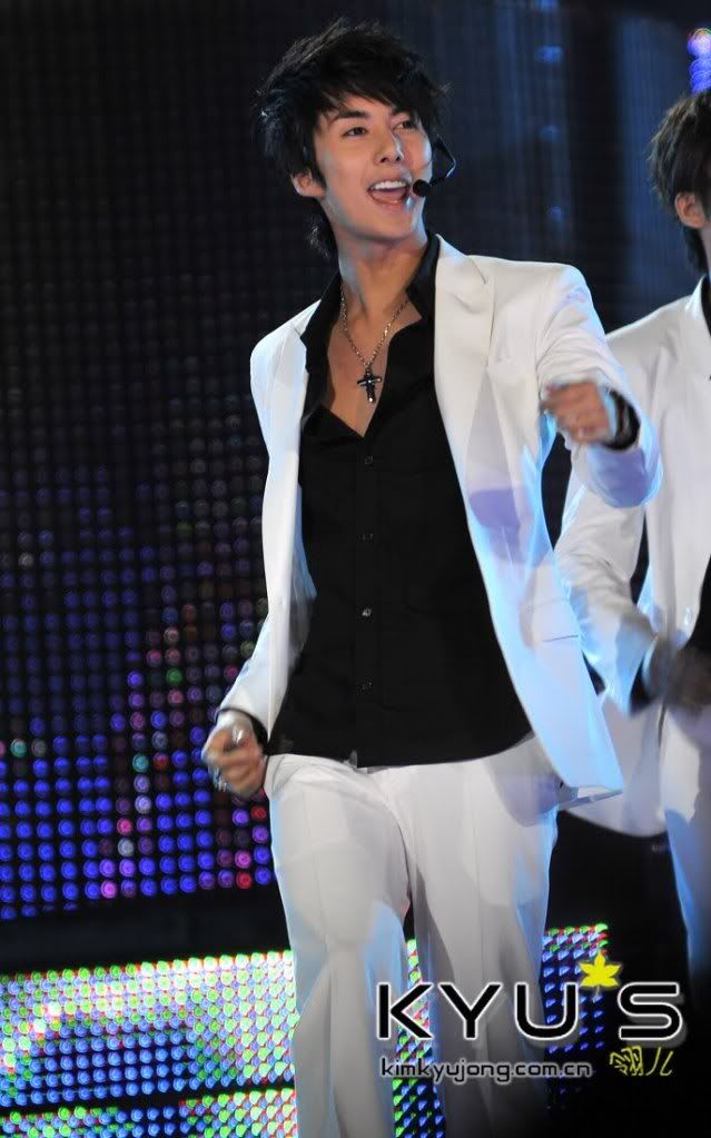 [HJB] Korea China Song Festival 6.10.09 (buena calidad ;D) 53270910200910101407281592937883-30