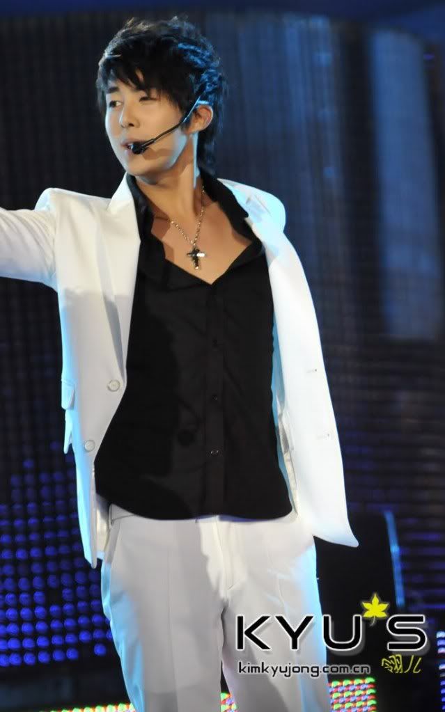 [HJB] Korea China Song Festival 6.10.09 (buena calidad ;D) 53270910200910101407281592937883-34