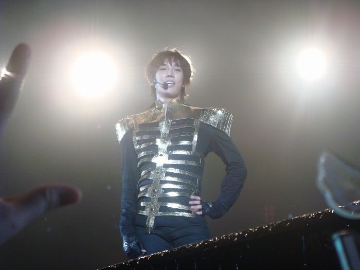 [SS501] Persona Concert en Taiwan (3ª parte) Dsc00150wx