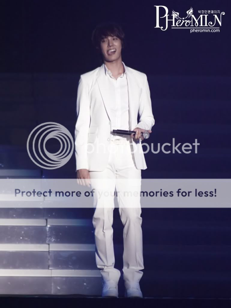 [JungMin] Wonder+Full Korea Concert (1ª parte) 52966197200909281310331576115565-1