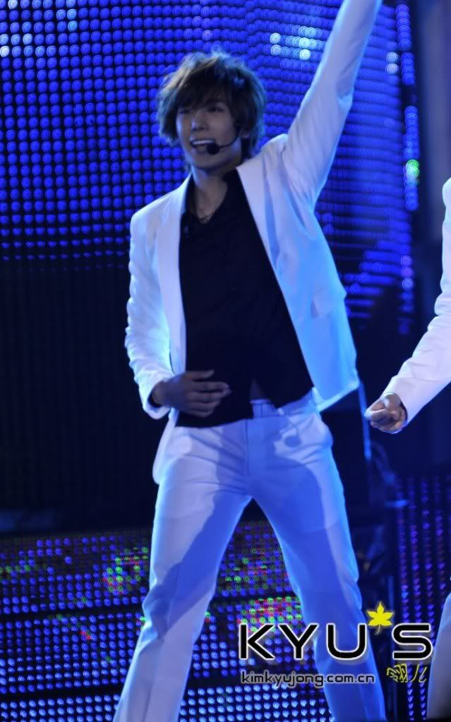 [JM] Korea China Song Festival 6.10.09 (buena calidad ;D) 53270910200910101401193048104272-7