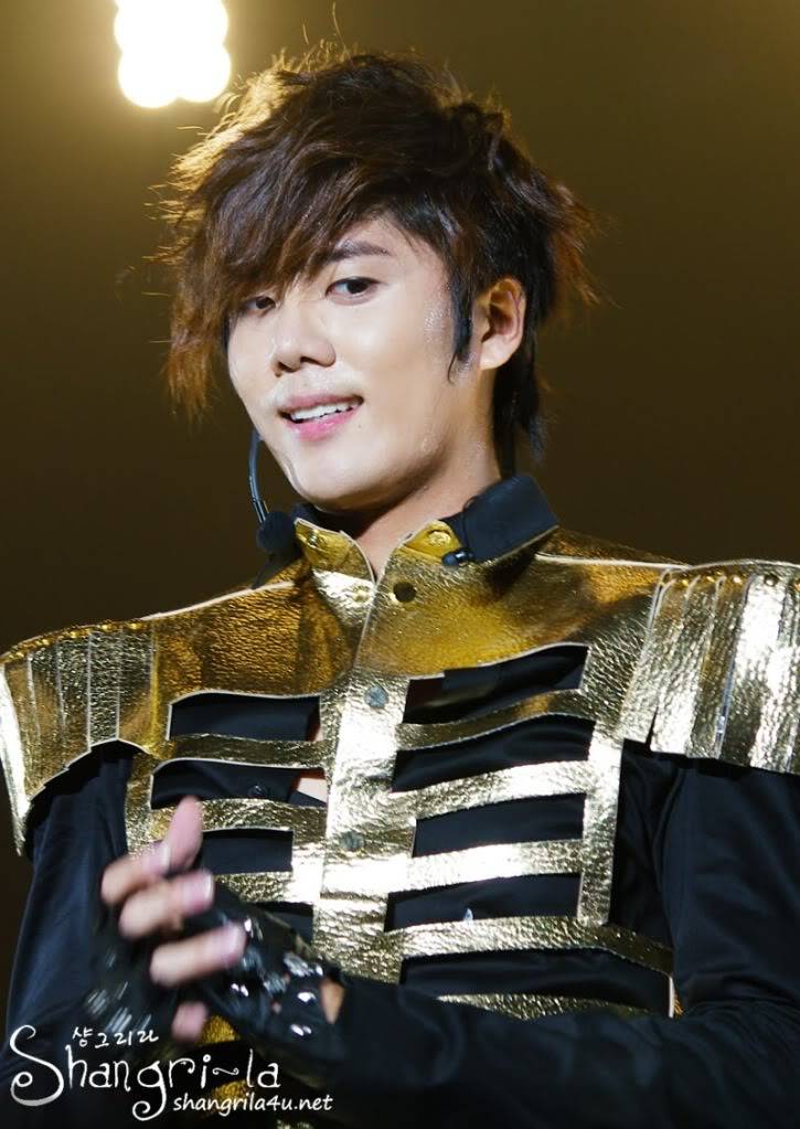 [SS501] Persona Concert en Taiwan (4ª parte) 1256129683_IMGP1524copy