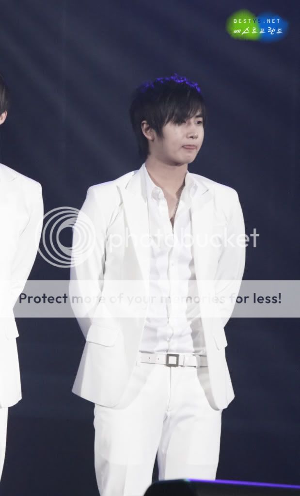 [YoungSaeng] Wonder+Full Concert (3ª parte) 8