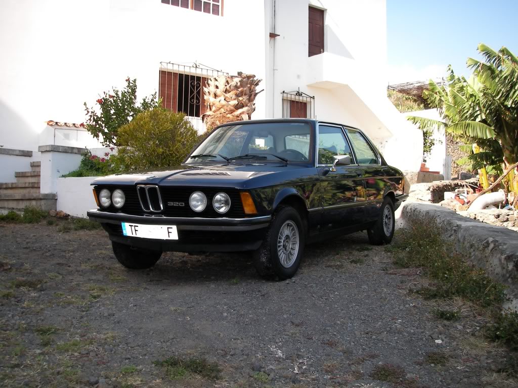 BMW E21 - El origen de la serie 3 02320Pre