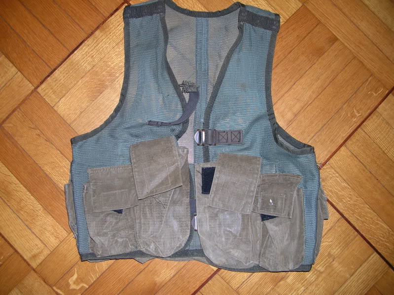 [Vari] sadf battle vest Foto413