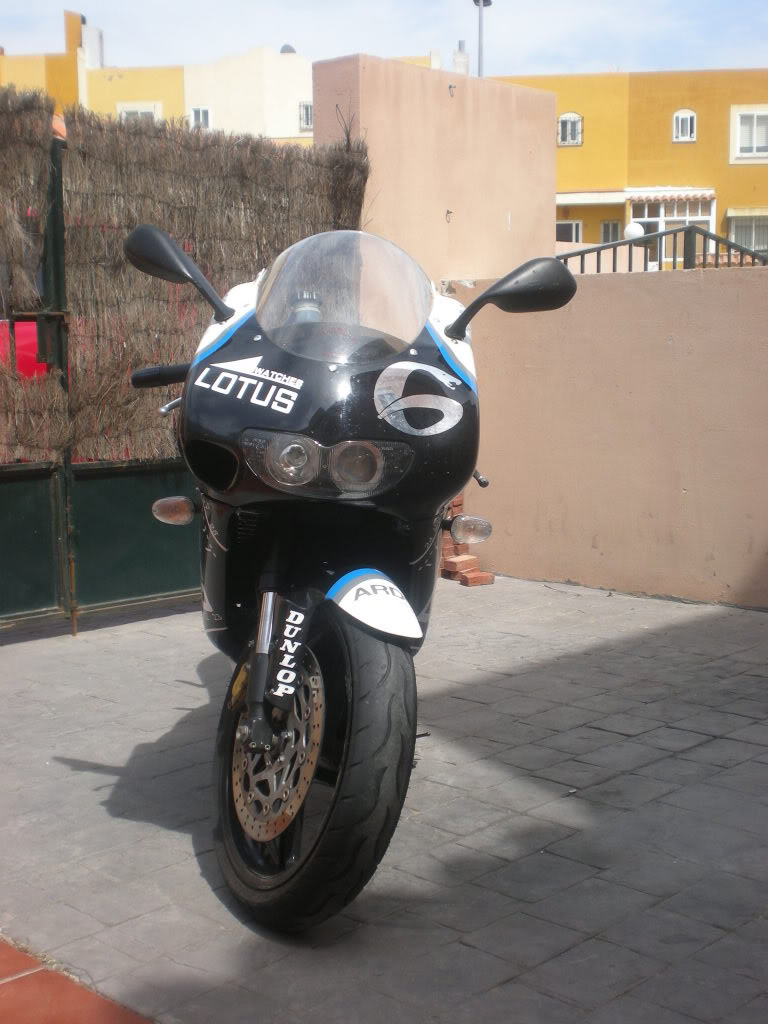 Se vende aprilia rs 125 replica Alex debon 2008 DSCN0964